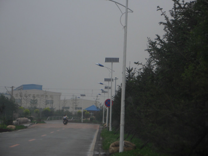 沈阳某军分区太阳能路灯工程5